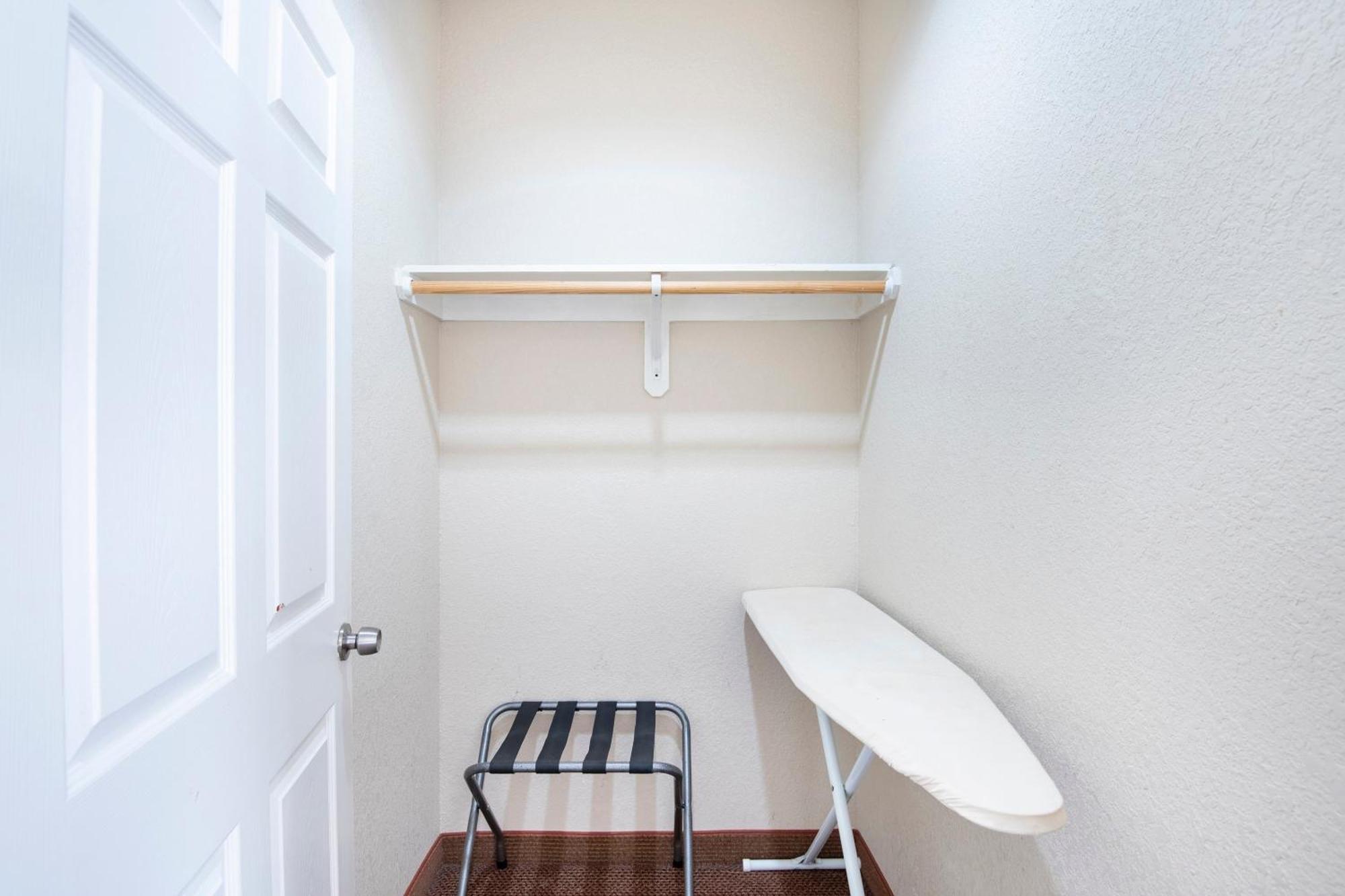 Oyo Townhouse Clute Lake Jackson Exterior foto